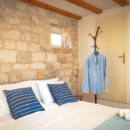 Stonehouse 22 - Zf Hvar Lägenhet
