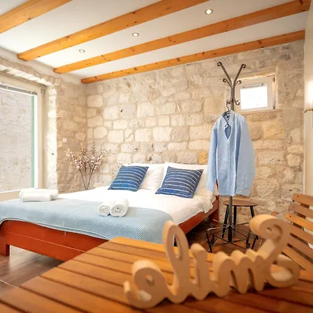 Stonehouse 22 - Zf Hvar * Hvar Town