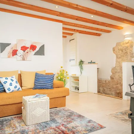 Stonehouse 22 - Zf Hvar *